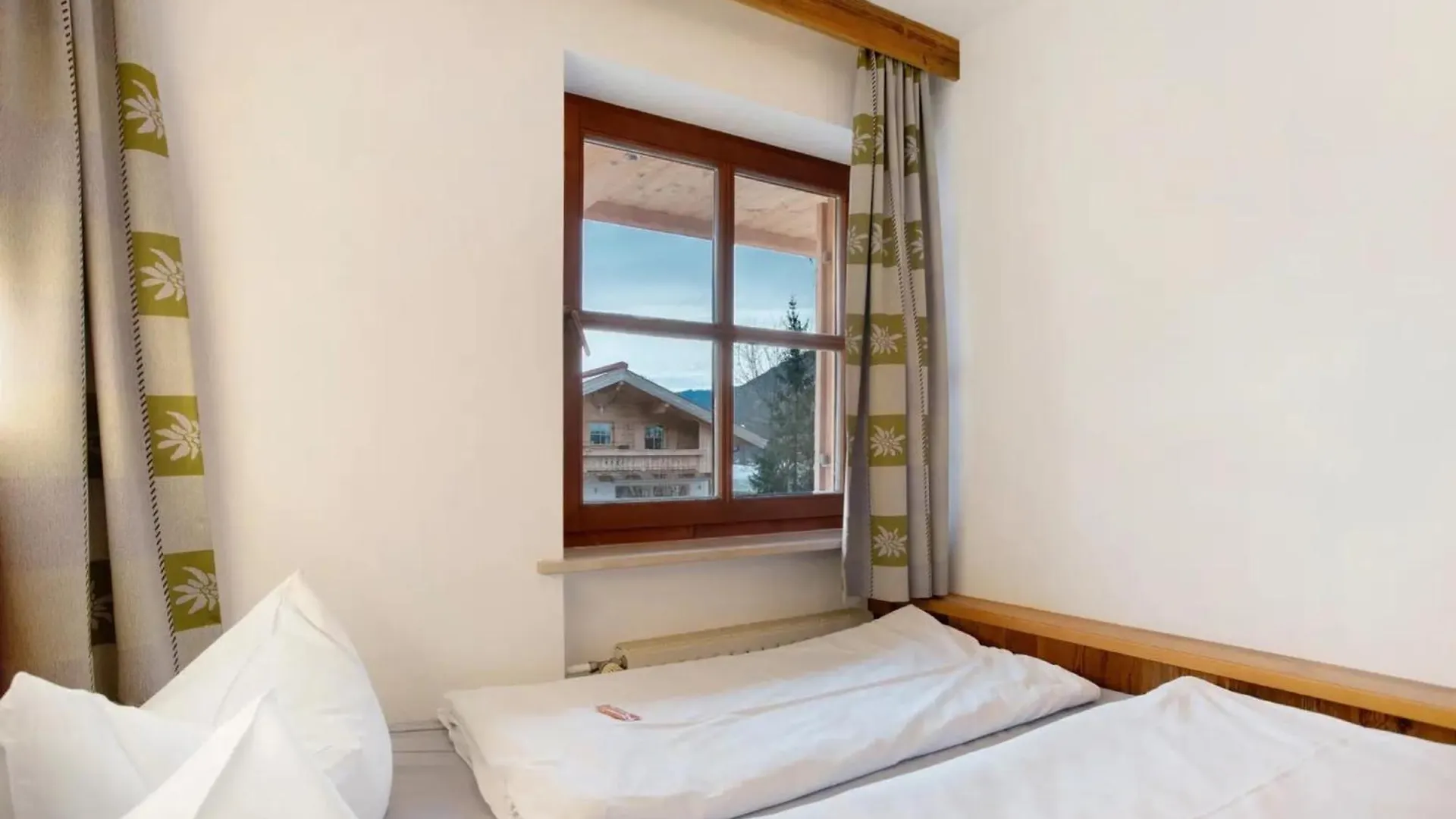 Apartment Gaestehaus Panorama - Appartement 2 Reit im Winkl